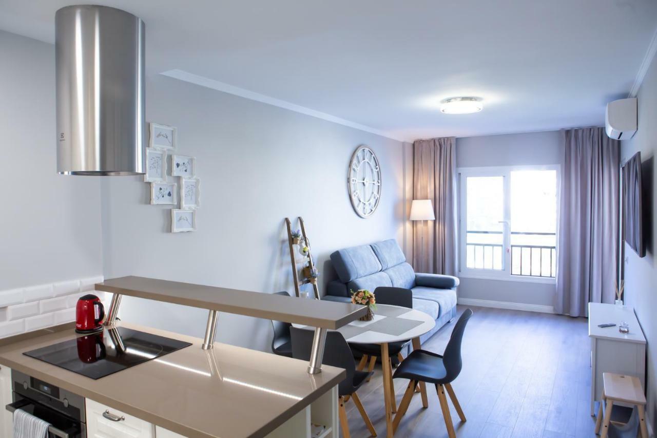 Beachfront Apartment In Fuengirola New 외부 사진